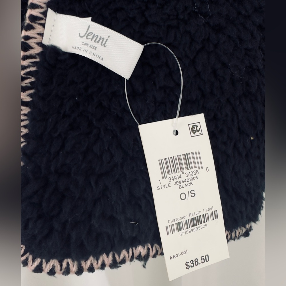 Jenni Solid Sherpa Super Soft Rectangular Scarf Black with Pink Stitching NWT - Picture 4 of 5